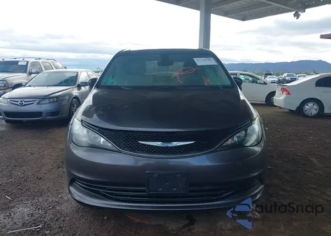 2017 Chrysler Pacifica Touring из США, поврежденный, VIN 2C4RC1DG1HR514257